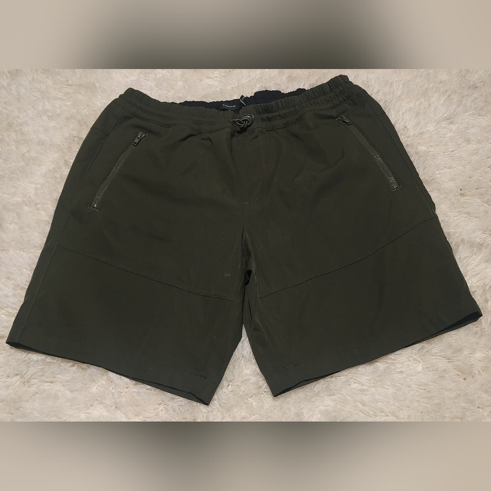 TAHARI Army Green Outdoor Hiking Men's Pullon Shorts Sz. XL
